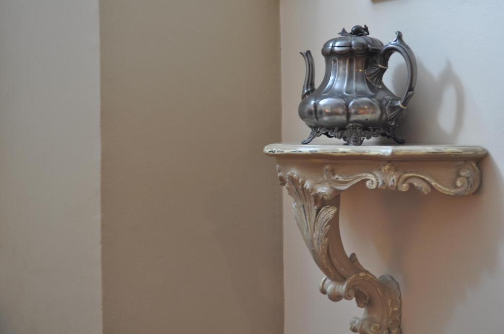 Old Ivy House Bed & Breakfast ヌニートン エクステリア 写真