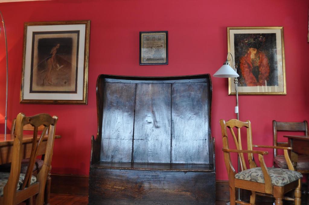 Old Ivy House Bed & Breakfast ヌニートン エクステリア 写真
